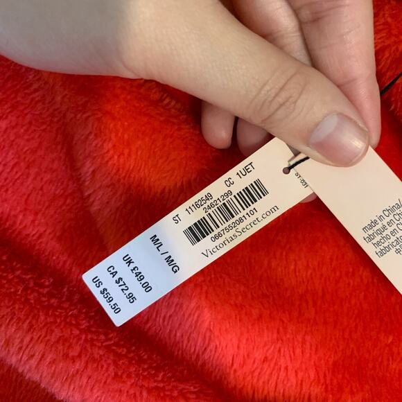 Victoria's Secret Robe Womens M Medium Red Plush Fuzzy Open Front Short *READ - Picture 10 of 16